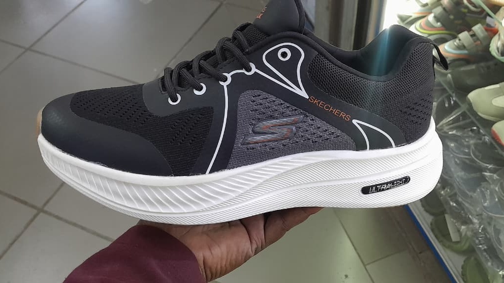 The ArchTrek Ultralight Cloudwalk Comfortable Skechers - Image 16