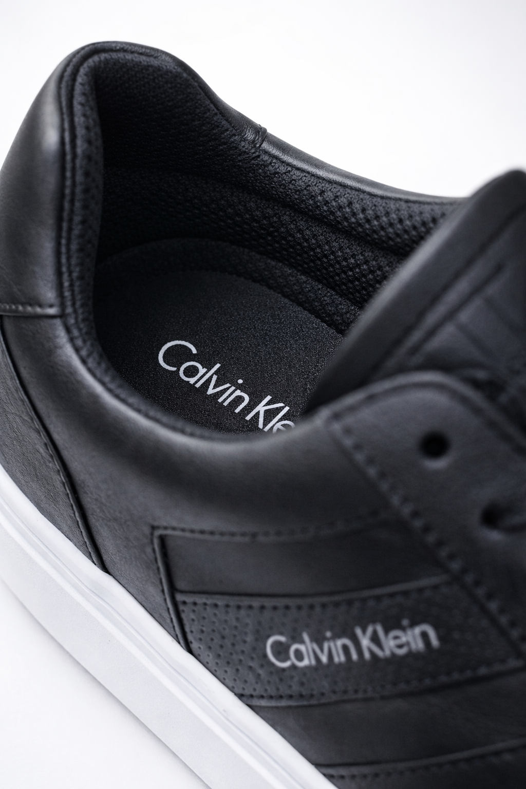 The Ultimate Calvin Klein Eclipse Prestige Sneakers - Image 17