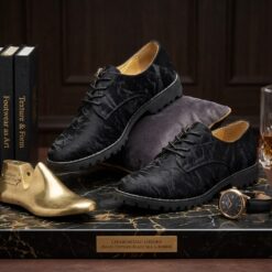 Alternative view of The Valmont Luxe Classic Women Broques